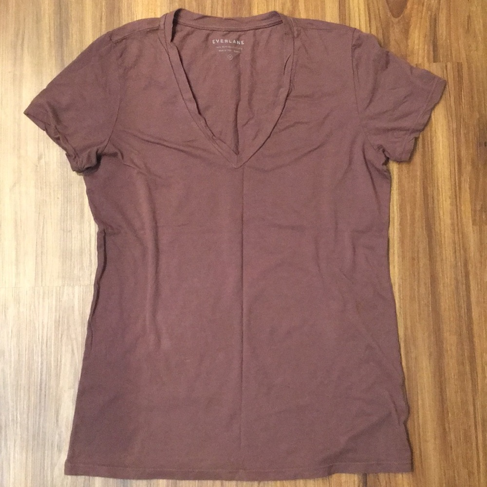❌SOLD❌ Everlane V-Neck - Picture 5 of 6